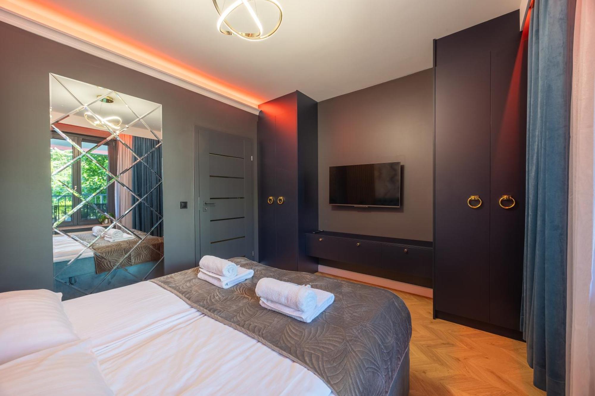 Golden Park Aparthotel Szczecin Buitenkant foto