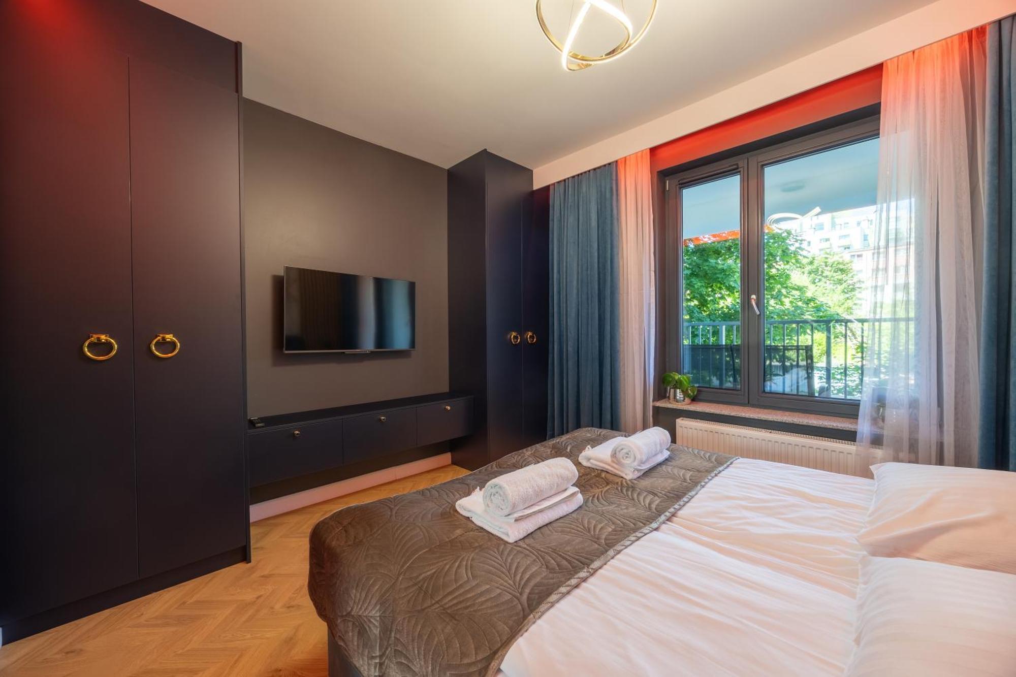 Golden Park Aparthotel Szczecin Buitenkant foto