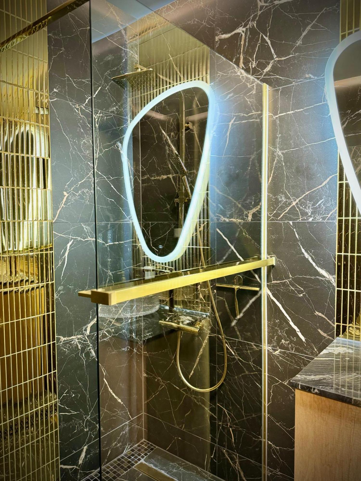 Golden Park Aparthotel Szczecin Buitenkant foto